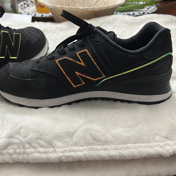 New Balance 574 women’s size 9 - Picture 6 of 8